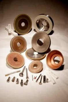 3M™ Resin Bond Diamond Wheels and Tools, 1V1, 5X1/2X1-1/4, X=3/8, V=50D220 645DI - MMMRBDW49236